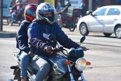 Transporte de passageiros em motos já existe em algumas cidades