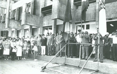 A solenidade de inauguração da atual sede, o Palácio Aloísio Filho, em 1º de maio de 1986