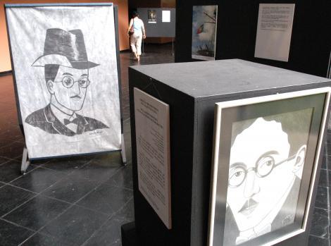 Exposição Marca 71 Anos Da Morte De Fernando Pessoa | Câmara Municipal ...