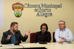 Comissão propõe debate sobre Coleta Seletiva e Reciclagem. Na foto, da esquerda para à direita, os vereadores André Carús, Aldacir Oliboni e Adeli Sell.