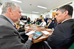 Fortunati ao lado do presidente Cassio Trogildo Foto: Elson Sempé Pedroso/CMPA