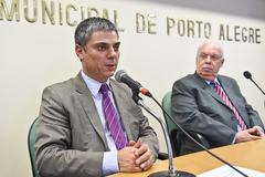 Cassio Trogildo e Flávio Koch, na primeira reunião do Conselho em 2016 Foto: Leonardo Contursi/CMPA