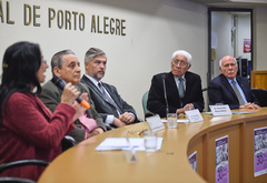 Ex-prefeitos e vereadores falaram sobre a conquista de uma sede pela Câmara Foto: Tonico Alvares/CMPA