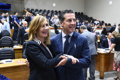 Vereadores Mônica e Valter foram eleitos, respectivamente, vice-presidente e presidente para 2018
