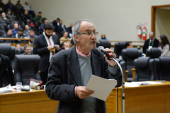 Vereador Ferronato no Plenário Otávio Rocha