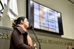 Fernanda Furtado, do Instituto do Câncer Infantil, anunciando edição anual do evento