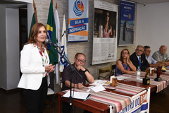 Mônica Leal palestrou em evento promovido pelo Rotary Club