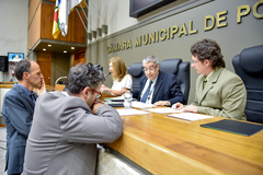 Vereadores no Plenário Otávio Rocha da Câmara Municipal