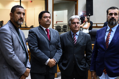 Eleição dos vereadores Professor Wambert e Nelcir Tessaro para a presidência e vice-presidência da Escola do Legislativo. Na foto, vereadores Claudio Conceição, Professor Wambert, Nelcir Tessaro e Claudio Janta