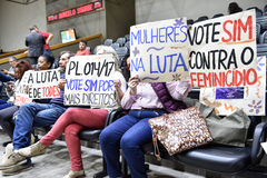 Manifestantes acompanharam votação no Plenário Otávio Rocha