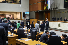 Plenário Otávio Rocha da Câmara Municipal na tarde desta quarta-feira