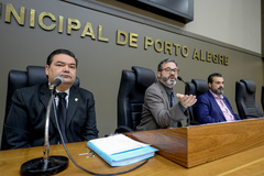 Presidida por Roberto Robaina (c), CPI terá Professor Wambert (e) como relator e Cláudio Janta na vice-presidência