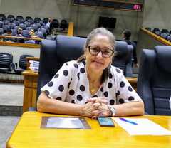 Vereadora Lourdes na reunião da CPI