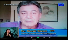 Vereador Cassiá Carpes na sessão virtual desta segunda-feira