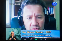 Vereador Mauro Zacher na sessão virtual desta quarta-feira