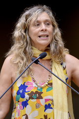 Vereadora Sofia Cavedon (PT)