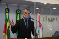 Proposta foi apresentada pelo vereador Cássio Trogildo (PTB)