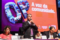 O presidente Cassio Trogildo, do PTB, no debate do OP