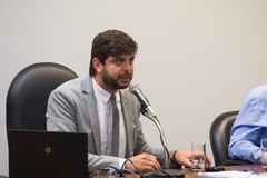Reunião conjunta foi dirigida pelo vereador Felipe Camozzato (Novo)
