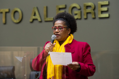 Vereadora Reginete Bispo (PT) é autora da Moção de Solidariedade