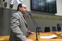 O vereador João Bosco Vaz (PDT) é o proponente da homenagem