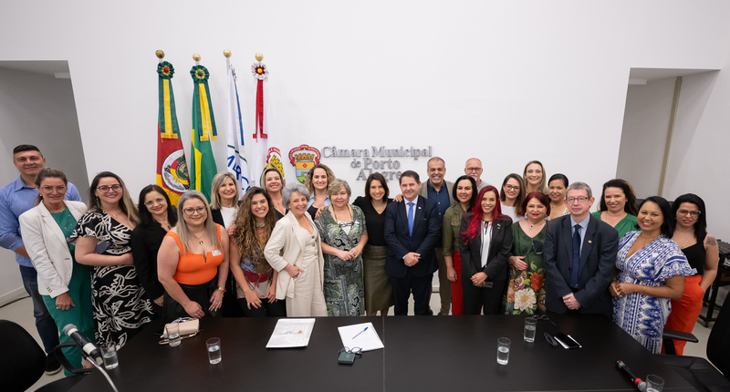 Desburocratização na veia  Câmara Municipal de Porto Alegre