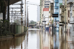 Porto Alegre sofreu a maior inundação da história em 2024