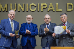 Solenidade ocorreu no Plenário Otávio Rocha