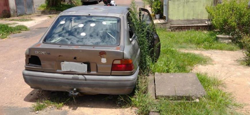 Pelo projeto, após 15 dias na rua os veículos em mau estado podem ser recolhidos pela Prefeitura